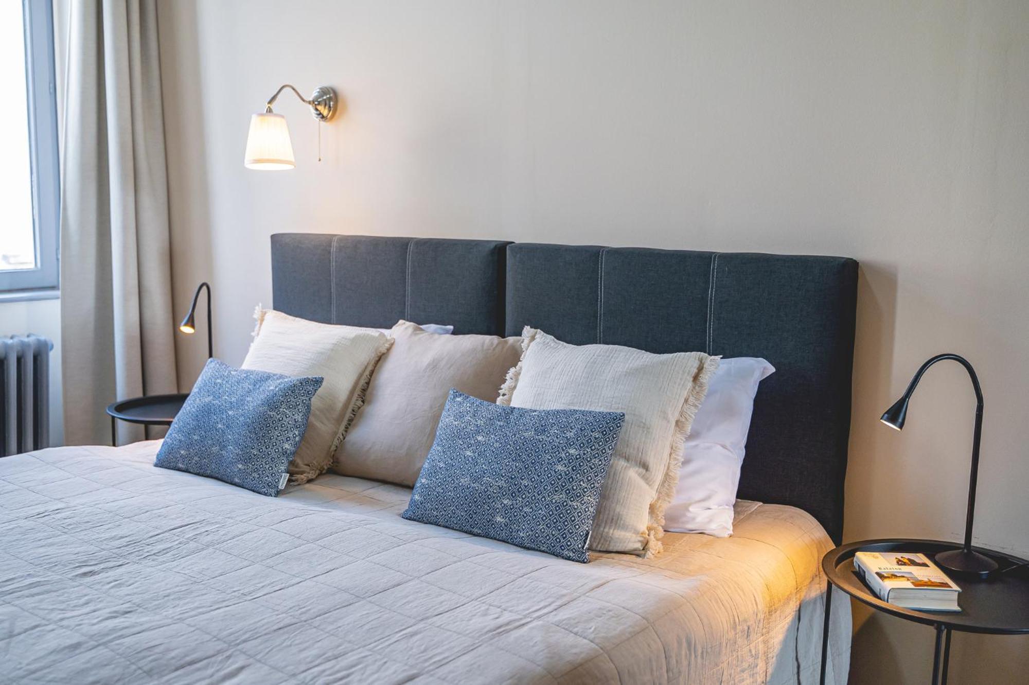 Kedves Vendeghaz Bed & Breakfast Balatonfured Exterior photo